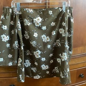 Off the shoulder top small